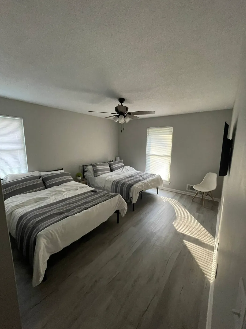 TV mounting and home theater by Home Tech Solutions