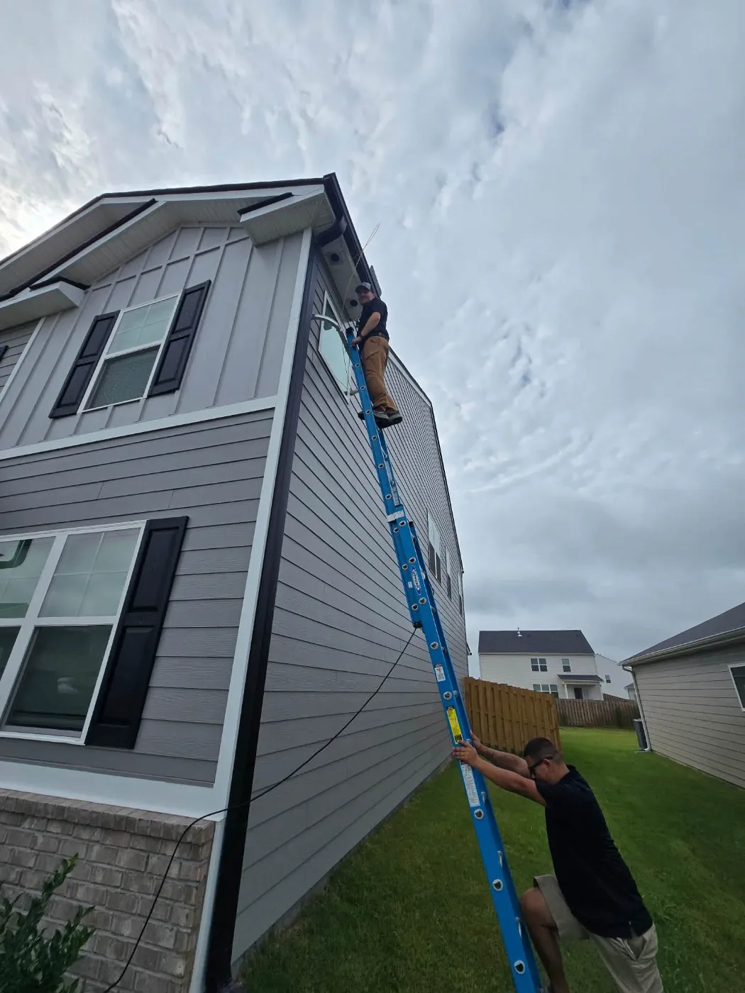 Cameras, Wi-Fi and smart home by Home Tech Solutions