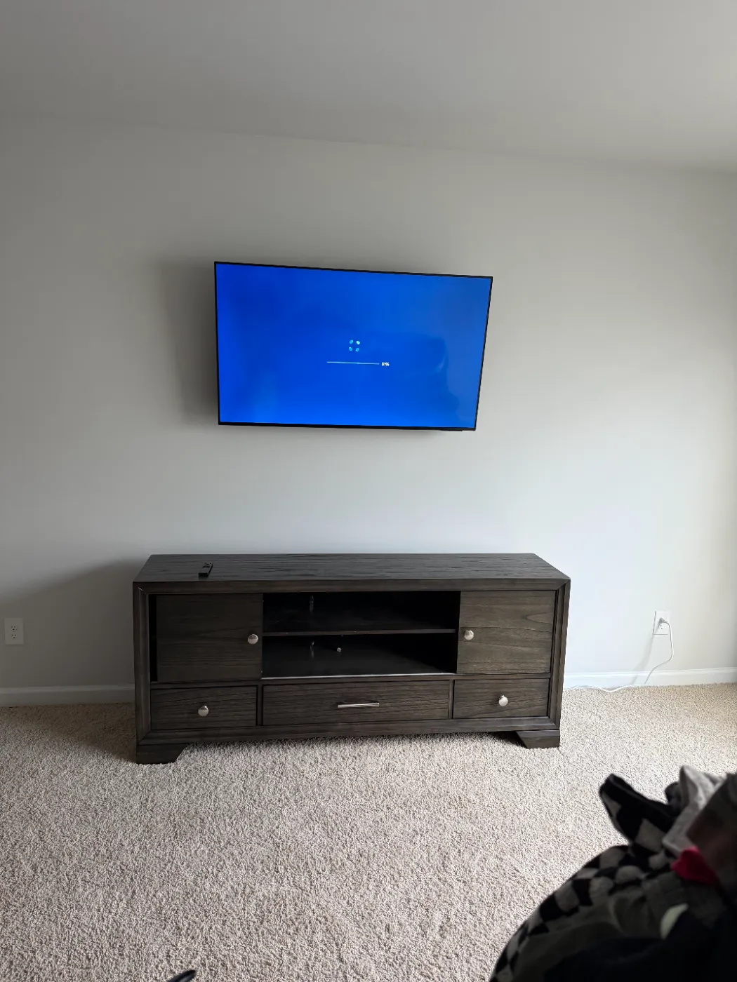TV mounting and home theater by Home Tech Solutions